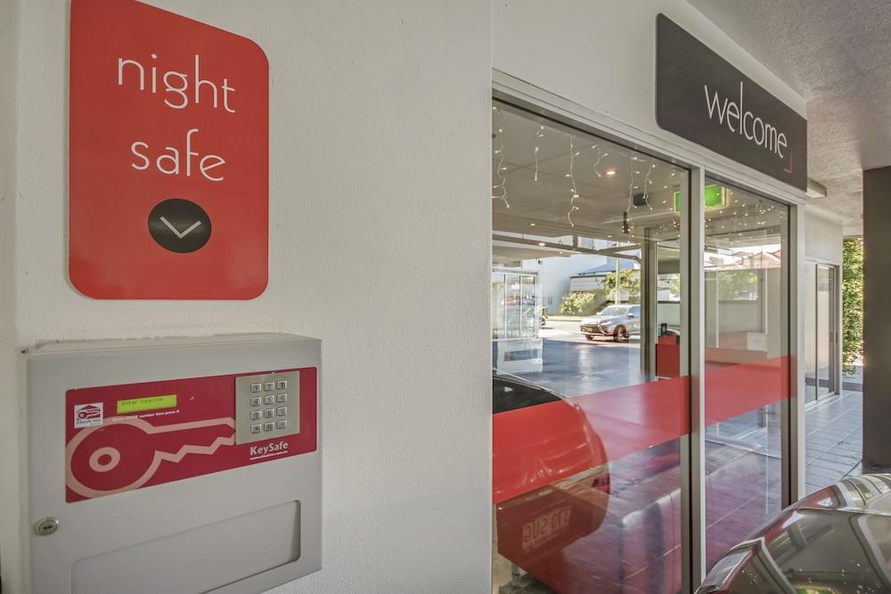 The Chermside Apartments Brisbane Bagian luar foto